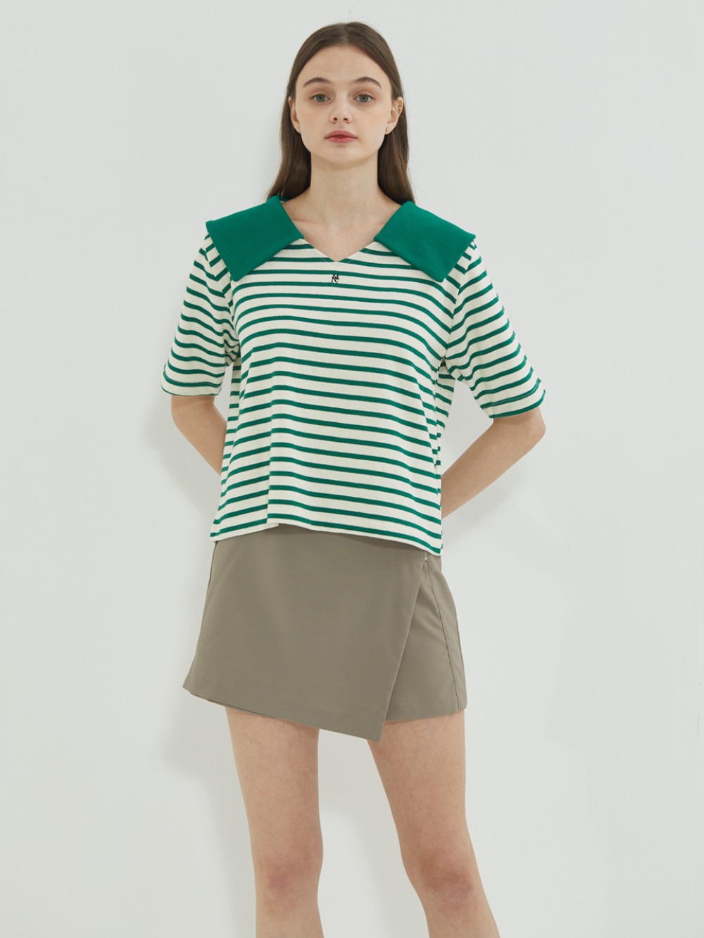 MN7 Stripe Collar T-shirt Green